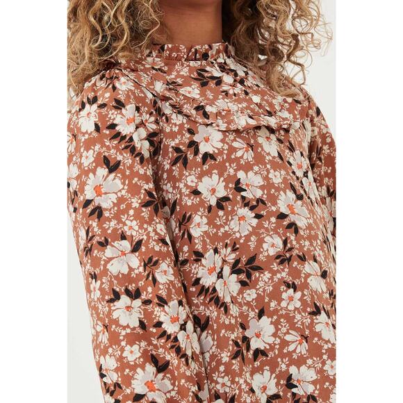 Lexi Floral Print with Sweet Ruffle Collar and Button Detail XL - Picture 5 of 6